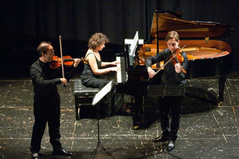Trio Amaj